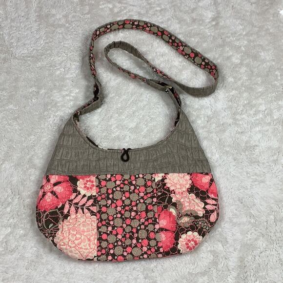 Handmade Reversible quilted pink and grey tote crossover bag - Picture 8 of 9